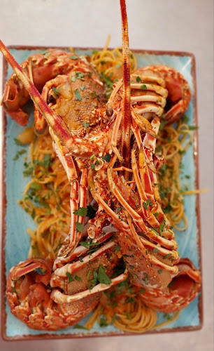 Hellinikon - Traditional Fish Tavern with Live Music | Skiathos - Σκιάθος