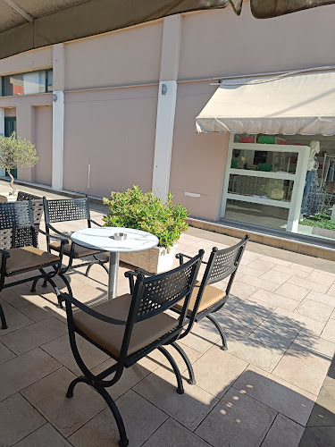 Central cafe - Γαστρονομία και φιλοξενία