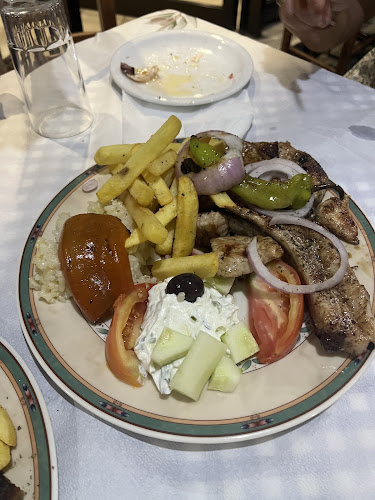 Opinii despre Restaurant 21 olive în Καλαμπάκα - Γαστρονομία και φιλοξενία