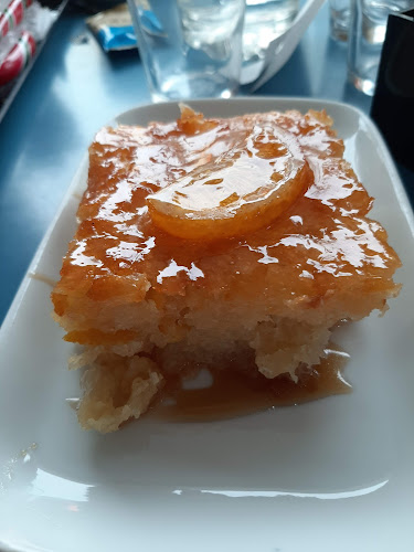 13 Sweeties and Salties - Γαστρονομία και φιλοξενία