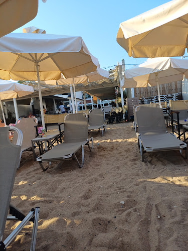 Opinii despre Paradisio Beach Bar - Restaurant în Φλογητά - Γαστρονομία και φιλοξενία