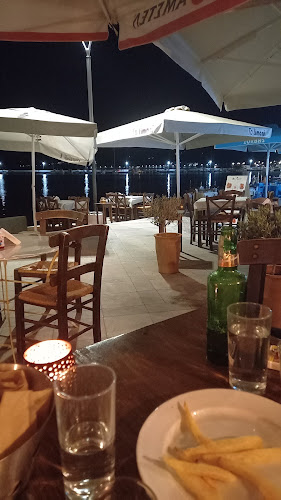 Ταβέρνα - Εστιατόριο Με Ρακί