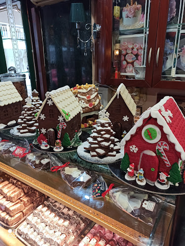 Γρηγοριου Λαμπράκη 11, Σταυρός 570 14