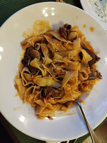 Απόλαυση - Γαστρονομία και φιλοξενία