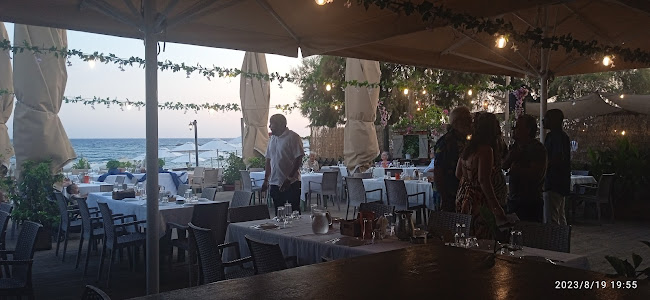 Ναυαρίνου 125, Καλαμάτα 241 00