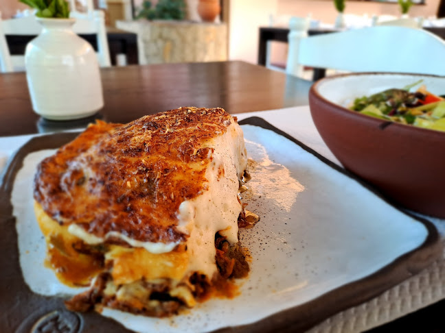 Comentarii opinii despre Avli