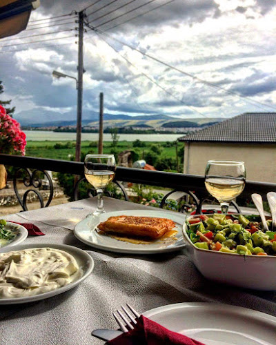 Αμφιθέα 455 00