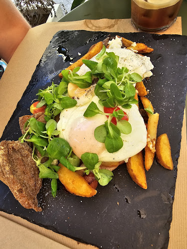 Σπύρου Σαμαρά 3 και, Κέρκυρα 491 00