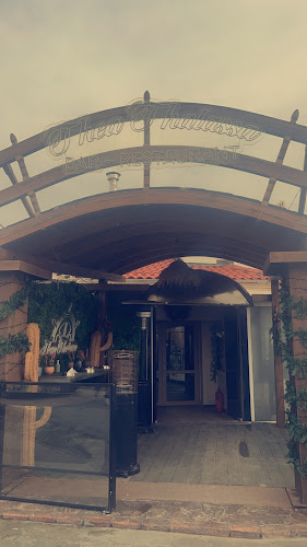 Θέα Θάλασσα - Γαστρονομία και φιλοξενία