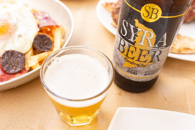 Το Στέκι του Γίγαντα - Πειραιάς