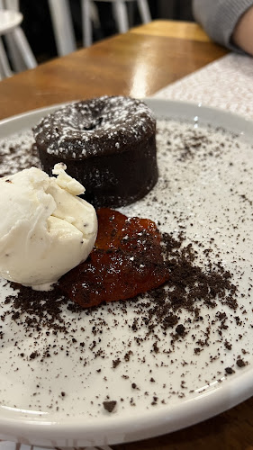 Raffaele Pizza & Pasta - Γαστρονομία και φιλοξενία