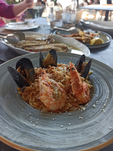 Opinii despre Retselis Restaurant în Νέα Μηχανιώνα - Γαστρονομία και φιλοξενία