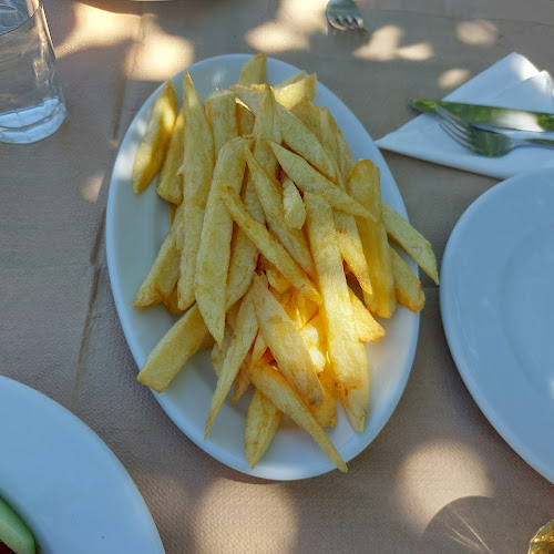 Το Λιοτρίβι - Γαστρονομία και φιλοξενία