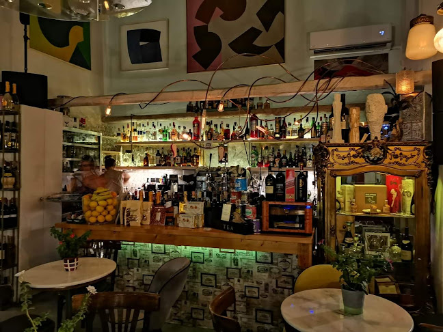 Π. Ηρειώτη 43, Αίγινα 180 10