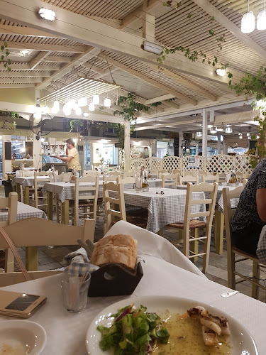 Ντεούντας - Γαστρονομία και φιλοξενία