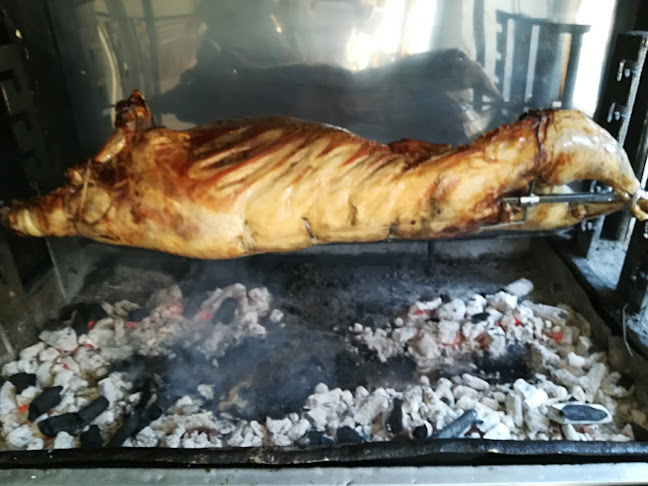 Opinii despre Ταβερνα-Κρεοπωλειο Μαρουγκας în Μάνδρα - Γαστρονομία και φιλοξενία