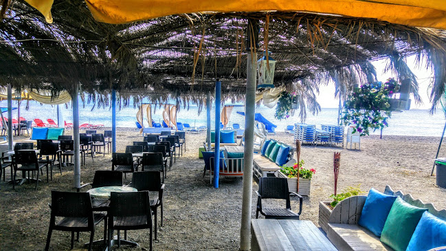 La Luna beach. Bar - Γαστρονομία και φιλοξενία