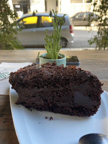 Κρέοντος 63, Αθήνα 104 43