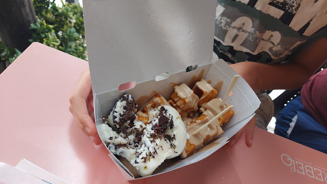 Rebello - Γαστρονομία και φιλοξενία