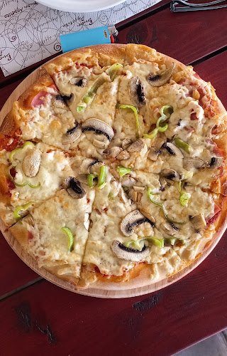 Opinii despre Mega Pizza în Κομοτηνή - Γαστρονομία και φιλοξενία