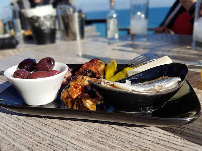 Comentarii opinii despre Resalto Cafe, Bar, Μεζεδοκατάσταση