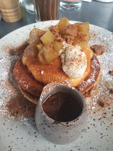 White Spoon - Γαστρονομία και φιλοξενία