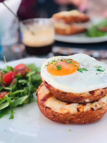 Πλ. Ελευθερίας 6, Κατερίνη 601 00