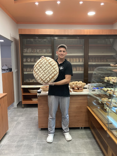 Αρτοζαχαροπλαστείο Master Baker Gregory - Γαστρονομία και φιλοξενία