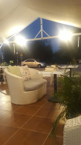 Μπουμπουλίνας 8, Τολό 210 56