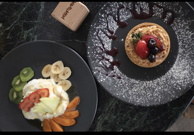 Comentarii opinii despre Perantzada Coffee Snacks & Cocktails