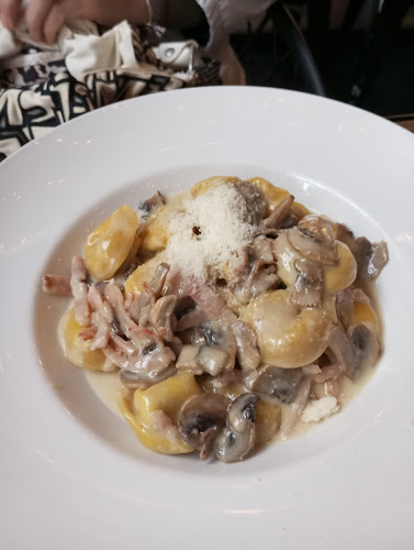 Comentarii opinii despre Pasta e Cocktail Bar