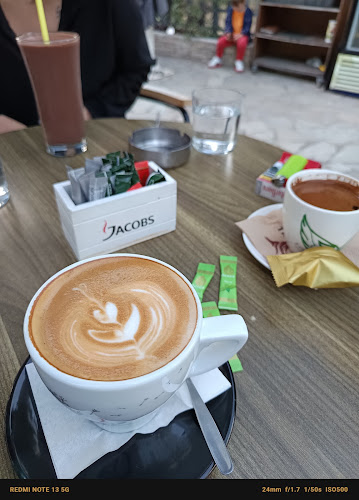 Treehouse Cafe Περιστέρι