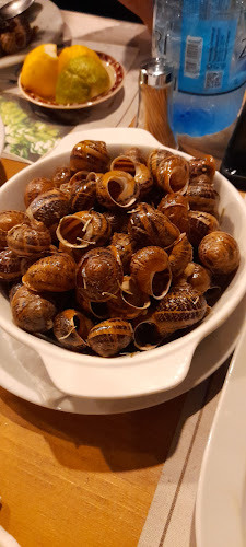 Το Δίχαλο Χανιά - Γαστρονομία και φιλοξενία