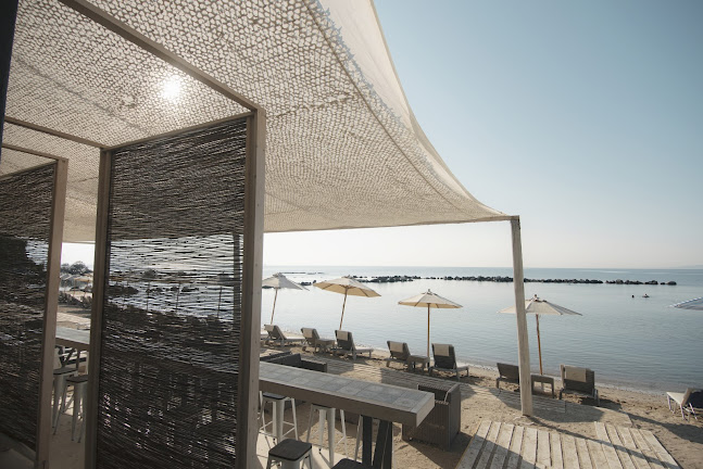 Opinii despre Brachera Beach Bar în Κέρκυρα - Γαστρονομία και φιλοξενία