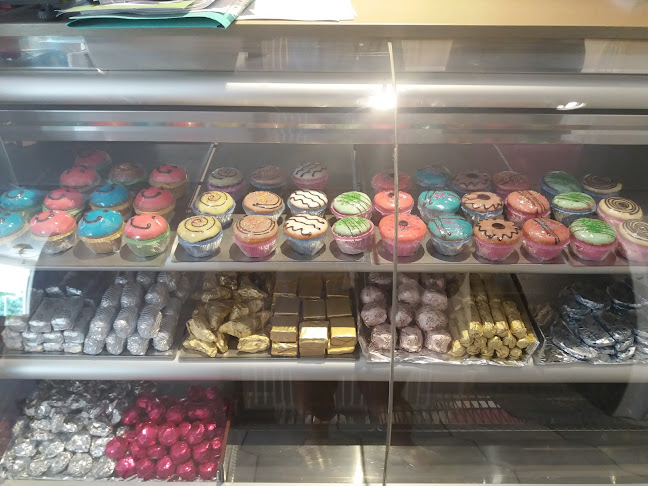 Comentarii opinii despre Cup cake cafe delivery