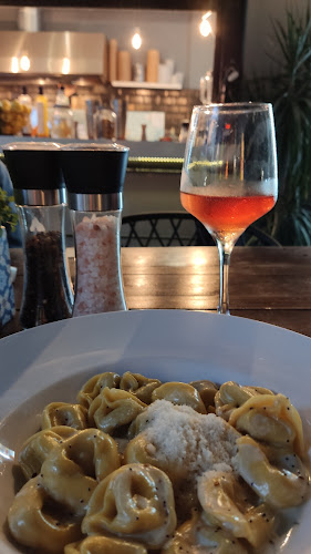 Ελ. Βενιζέλου 26, Καβάλα 653 02