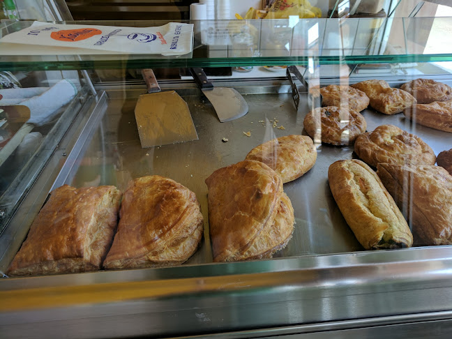 Opinii despre Το καφέ της Χαρούλας în Νέα Πέραμος - Γαστρονομία και φιλοξενία