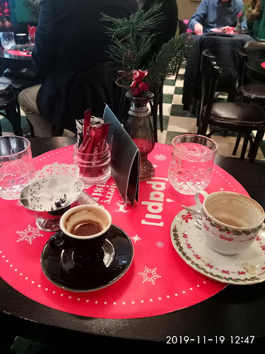 Papi Cafe Il Bistro - Γαστρονομία και φιλοξενία