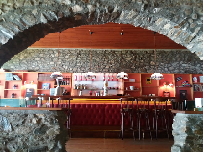 Πλατεία Ειρήνης 4, Ελασσόνα 402 00