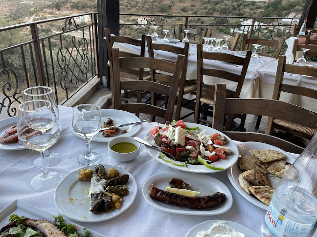 Ταβέρνα Το Ρόδι - Αρνί Αντικριστό - Γαστρονομία και φιλοξενία