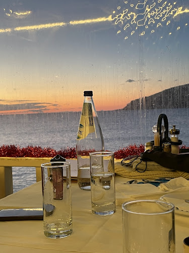 Opinii despre Ο Μαύρος Πειρατής în Νέο Οίτυλο - Γαστρονομία και φιλοξενία