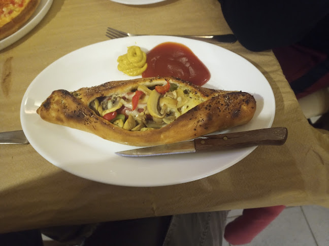 Πιτσαρία Γιάννης