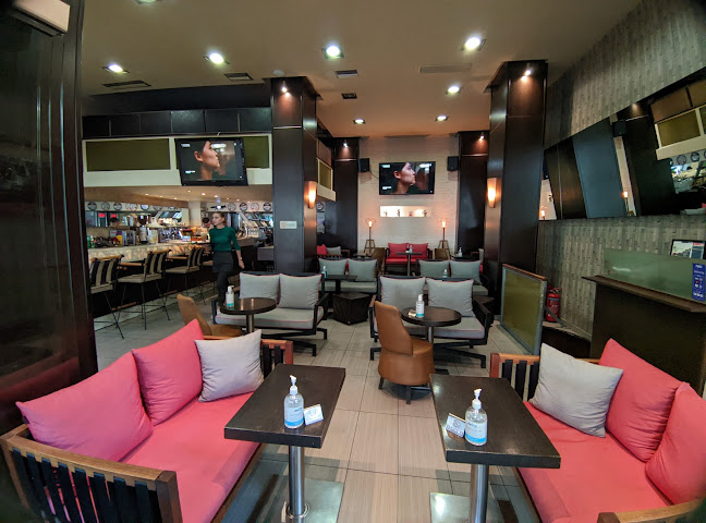 Opinii despre Cafe Bar Soulatso în Αθήνα - Γαστρονομία και φιλοξενία