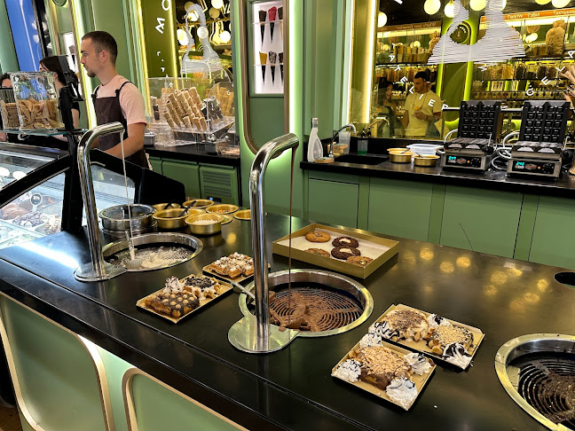 Mona Lisa L' Atelier Del Gelato | Athens