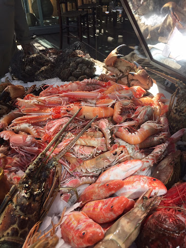 ΙΩΛΚΟΣ - Γεύσεις Θάλασσας - Γαστρονομία και φιλοξενία