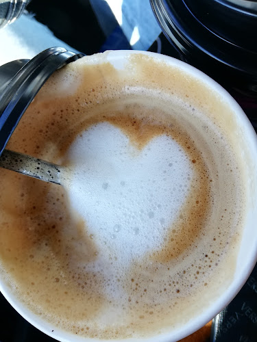 Επαρ.Οδ. Μουρικίου-Δροσιάς 2, Δροσιά 341 00