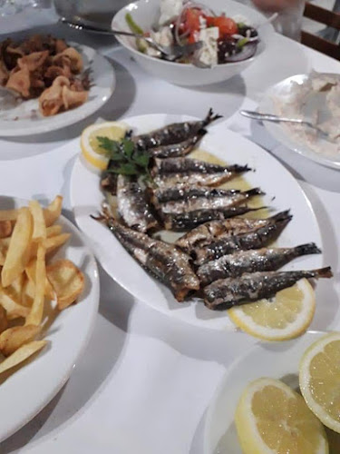 Opinii despre ΤΟ ΚΥΜΑ în Παλαιά Φώκαια - Γαστρονομία και φιλοξενία