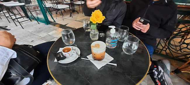 PÉROS - Γαστρονομία και φιλοξενία