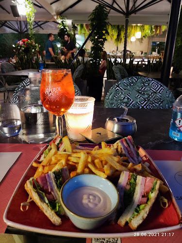 Esplanade Seaside - Γαστρονομία και φιλοξενία