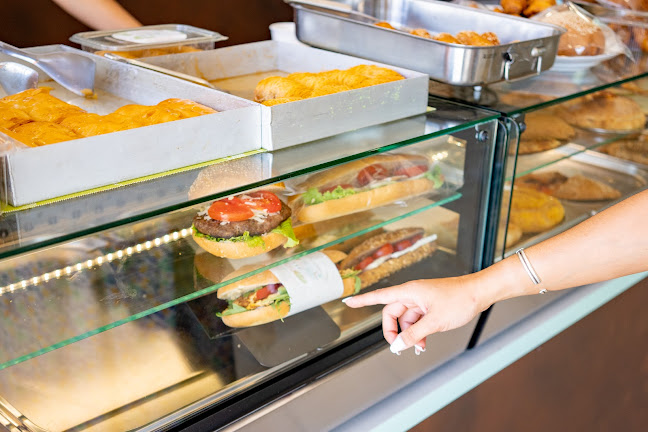 Opinii despre Φούρνος Οικογένεια Βενέρη în Επισκοπή - Γαστρονομία και φιλοξενία